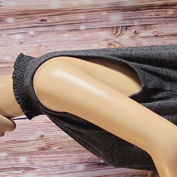 Loft Women's Sleeveless Turtleneck Blouse Size SP - Picture 6 of 10